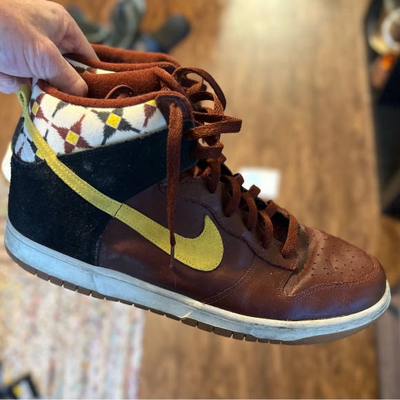Nike Dunk “Aztec” - Picture 2 of 5